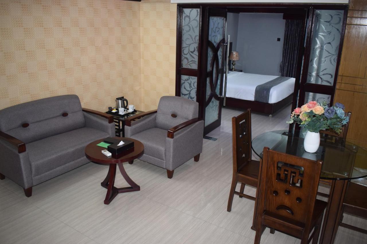 Momo Inn Bogra Kültér fotó